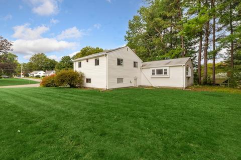 33 Gregory Rd, Framingham, MA 01701 photo 5
