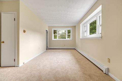 33 Gregory Rd, Framingham, MA 01701 photo 20