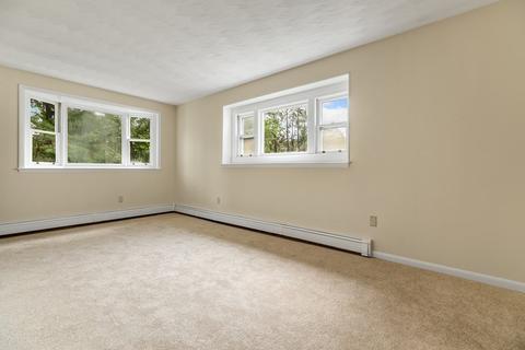 33 Gregory Rd, Framingham, MA 01701 photo 22