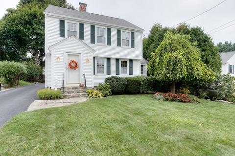 4 Saint Marks Rd, Worcester, MA 01606 photo 1