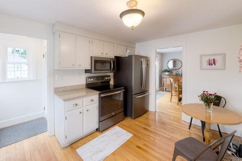 4 Saint Marks Rd, Worcester, MA 01606 photo 4