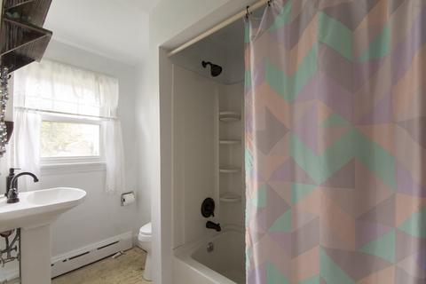 30 Appleton St, Fall River, MA 02724 photo 19