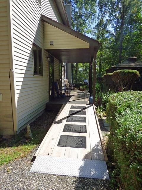37 Straits Rd, Hatfield, MA 01038 photo 5