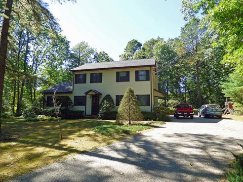 37 Straits Rd, Hatfield, MA 01038 photo 2