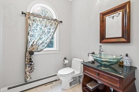 384 West St, Dedham, MA 02026 photo 17