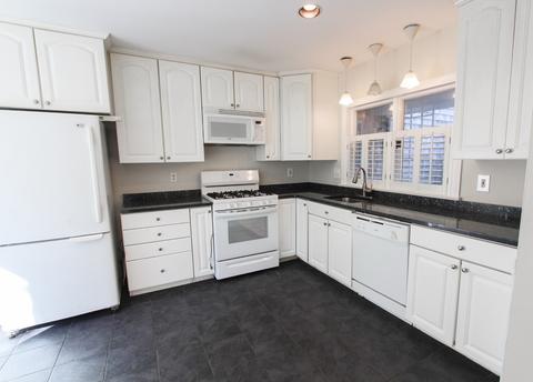 48 Camp St #11, Barnstable, MA 02601 photo 2