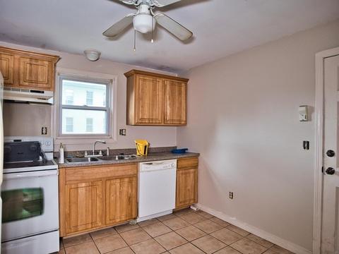 104 Choate St #4, Fall River, MA 02723 photo 1