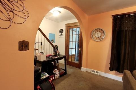 4 Pine View Ave, Worcester, MA 01603 photo 9
