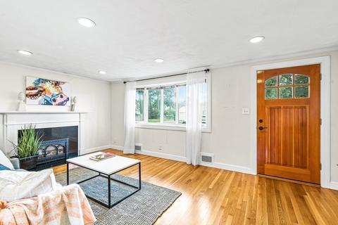21 Dewitt Rd, Stoneham, MA 02180 photo 8