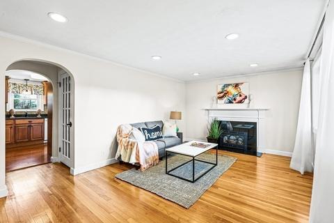 21 Dewitt Rd, Stoneham, MA 02180 photo 6