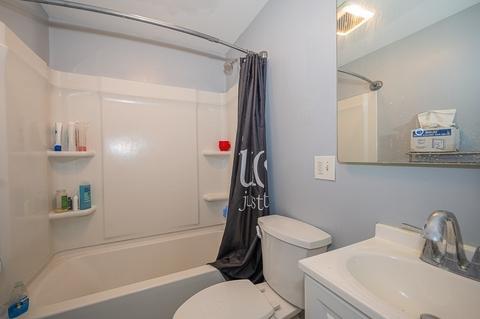 62 Stanton, Worcester, MA 01605 photo 20