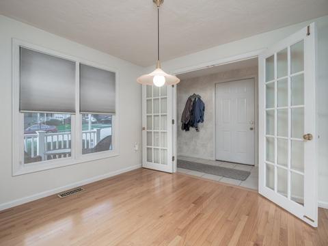 33 Midgley Ln, Worcester, MA 01604 photo 18