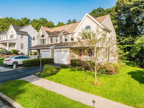 33 Midgley Ln, Worcester, MA 01604 photo 34