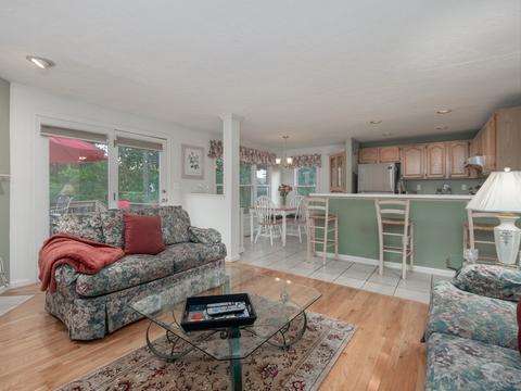 33 Midgley Ln, Worcester, MA 01604 photo 13