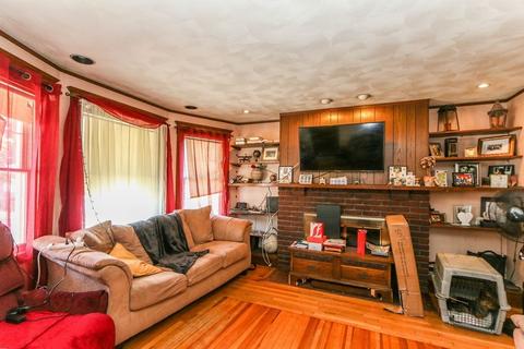 16 Rupert St, Springfield, MA 01108 photo 21