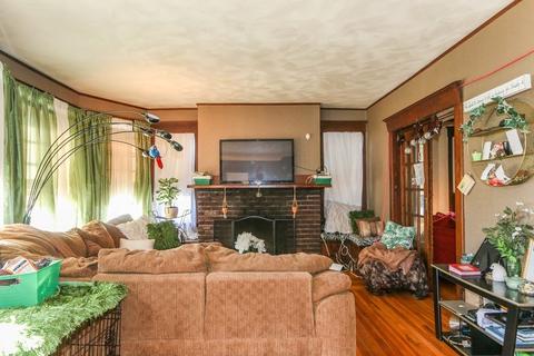 16 Rupert St, Springfield, MA 01108 photo 8