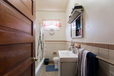 847 Locust St, Fall River, MA 02720 photo 21