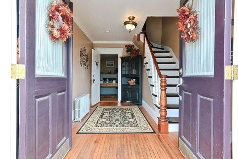 95 June St, Fall River, MA 02720 photo 3