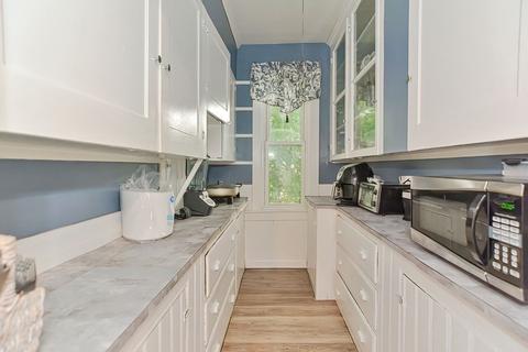 95 June St, Fall River, MA 02720 photo 26