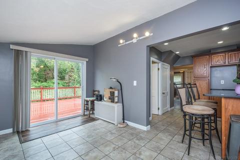 9 Aurilla St, Worcester, MA 01607 photo 12