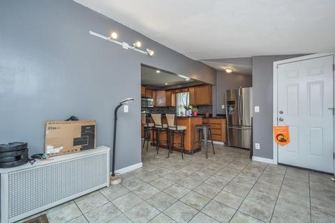 9 Aurilla St, Worcester, MA 01607 photo 13