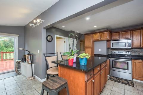 9 Aurilla St, Worcester, MA 01607 photo 16