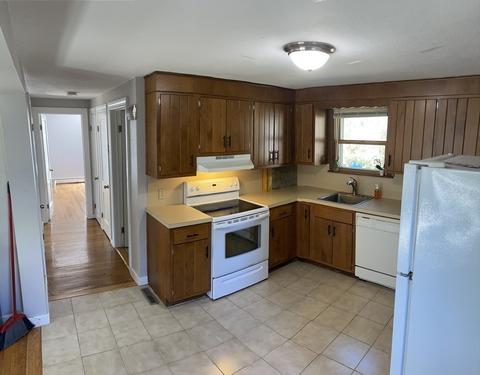 168 Maple Rd, Longmeadow, MA 01106 photo 8