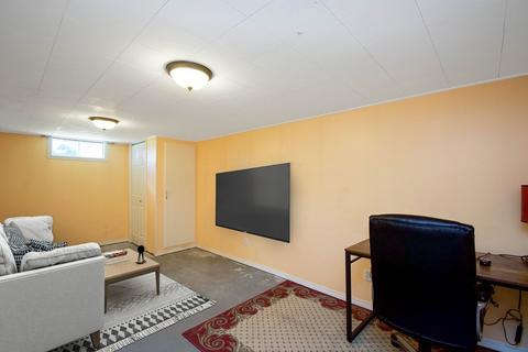 85 Penncastle St, Springfield, MA 01129 photo 21