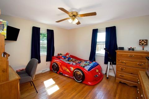 85 Penncastle St, Springfield, MA 01129 photo 18