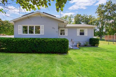 85 Penncastle St, Springfield, MA 01129 photo 1