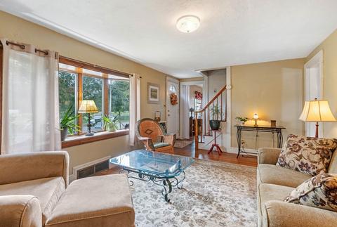 38 Walter Rd, Danvers, MA 01923 photo 8
