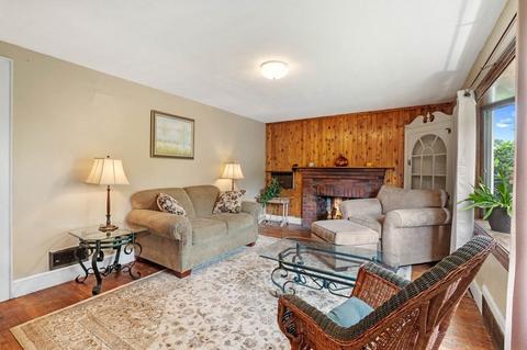 38 Walter Rd, Danvers, MA 01923 photo 9