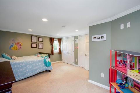 218 Winton St, Springfield, MA 01118 photo 24