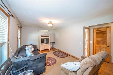 2 Shade Tree Ln, Acushnet, MA 02743 photo 13
