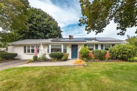 6 Dondi Rd, Beverly, MA 01915 photo 1