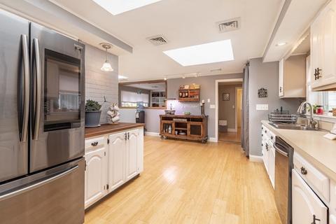 6 Dondi Rd, Beverly, MA 01915 photo 10