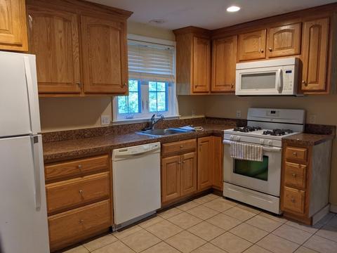 32 Apache Rd, Bellingham, MA 02019 photo 12