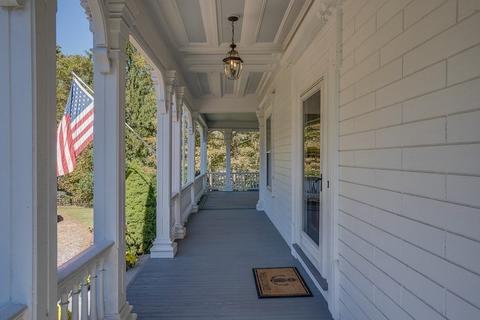79 Plimpton St, Walpole, MA 02081 photo 3
