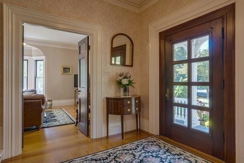 79 Plimpton St, Walpole, MA 02081 photo 9