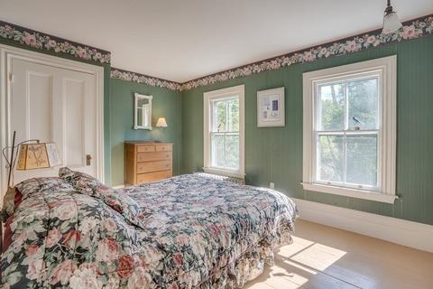 79 Plimpton St, Walpole, MA 02081 photo 37