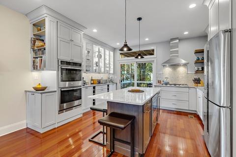 487 E Third St, Boston, MA 02127 photo 2