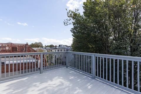 487 E Third St, Boston, MA 02127 photo 33