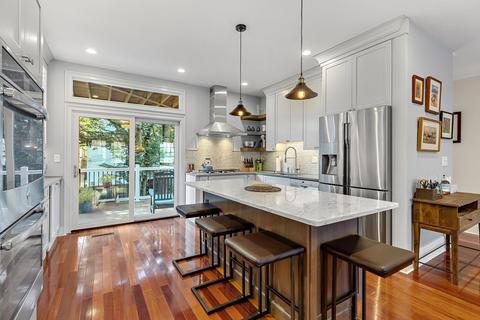 487 E Third St, Boston, MA 02127 photo 1