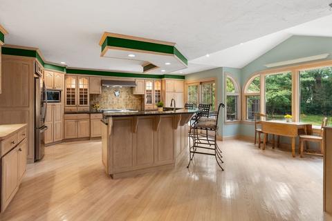 4 Standish Dr, Canton, MA 02021 photo 7