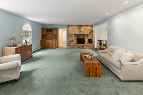 4 Standish Dr, Canton, MA 02021 photo 9