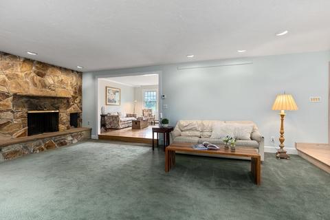 4 Standish Dr, Canton, MA 02021 photo 13