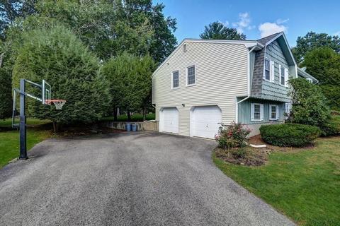 101 Standish Rd, Needham, MA 02492 photo 3
