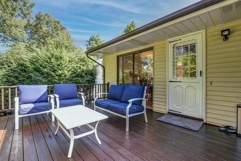 101 Standish Rd, Needham, MA 02492 photo 27