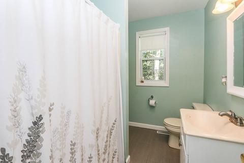 332 Parkerview St, Springfield, MA 01129 photo 19