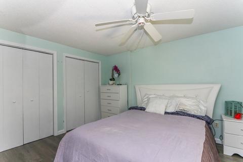 332 Parkerview St, Springfield, MA 01129 photo 26
